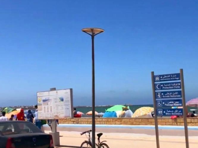 Stay Here, Nice Apartment With Garden View In Center, 1 Min Walk From Beach El Jadida Exteriör bild