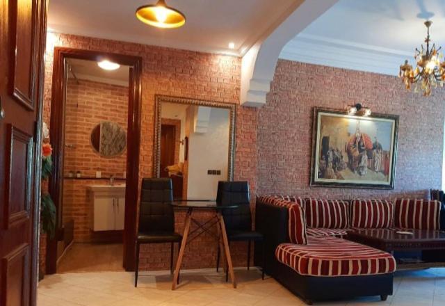 Stay Here, Nice Apartment With Garden View In Center, 1 Min Walk From Beach El Jadida Exteriör bild